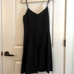 GAP BLACK POLKA DOTTED DRESS - SIZE MEDIUM